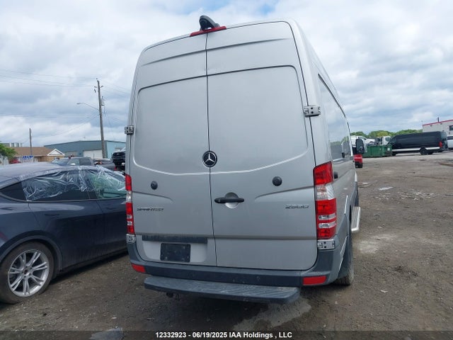 WD3BE8CD9JP593108 Mercedes-Benz mg5+mh5 with brake assist