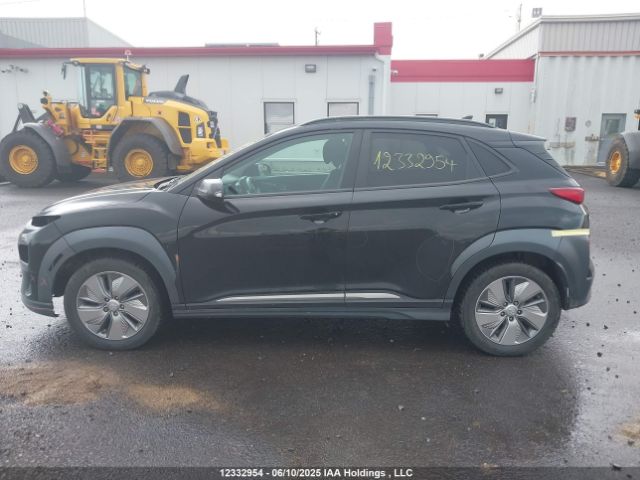 KM8K23AG7MU133428 Hyundai Kona Electric Preferred