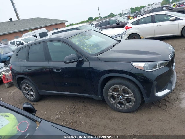 WBX73EF09P5W99526 BMW X1