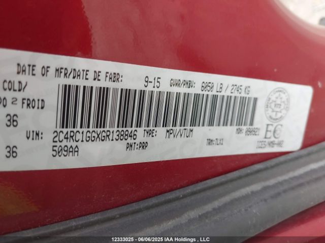 2C4RC1GGXGR138846 Chrysler Town and Country