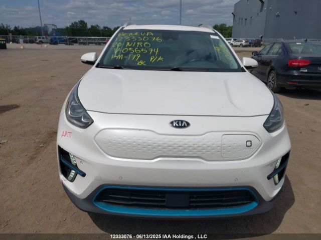 KNDCE3LG8L5056574 KIA Niro Ev Sx Touring