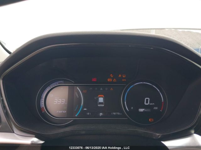 KNDCE3LG8L5056574 KIA Niro Ev Sx Touring