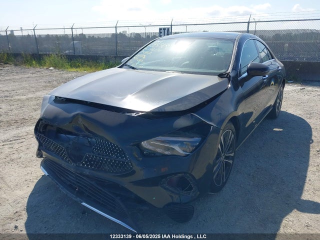 W1K5J4HB0SN520615 Mercedes-Benz m260