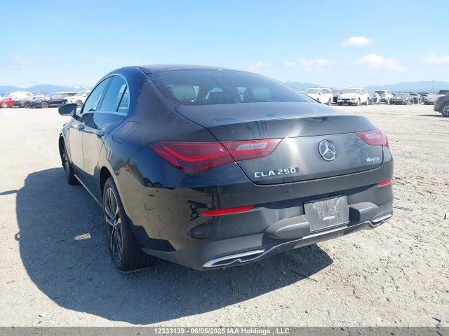 W1K5J4HB0SN520615 Mercedes-Benz m260
