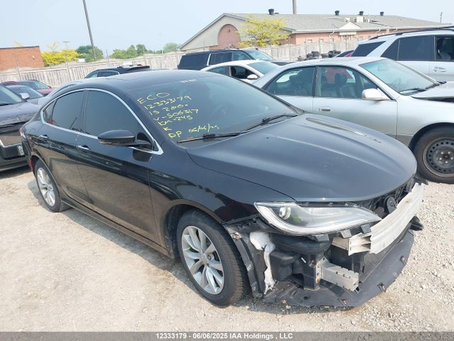 1C3CCCCG6FN506317 Chrysler 2015
