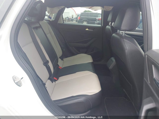 3VWW57BU3KM009843 Volkswagen 1.4 tsi