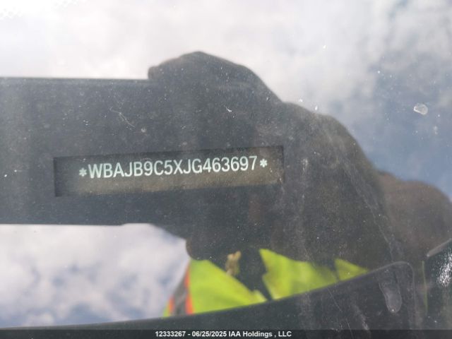 WBAJB9C5XJG463697 BMW 2018