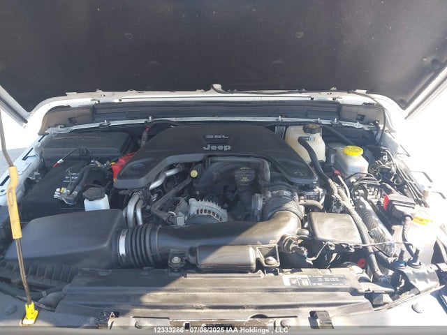 1C4HJXEG2KW549911 Jeep Wrangler