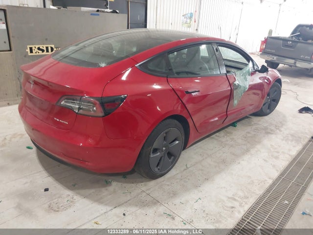 Tesla MODEL 3 2022 5YJ3E1EB3NF235001 Image 4