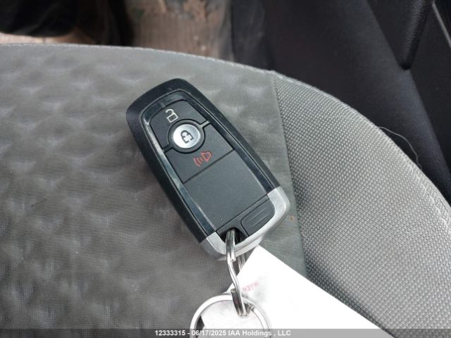 1FMCU9G61LUA13381 Ford ESCAPE SE