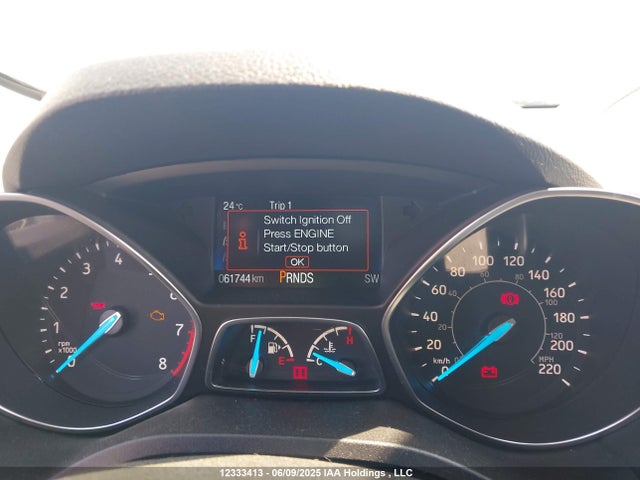 1FMCU9J9XKUB37618 Ford 2019