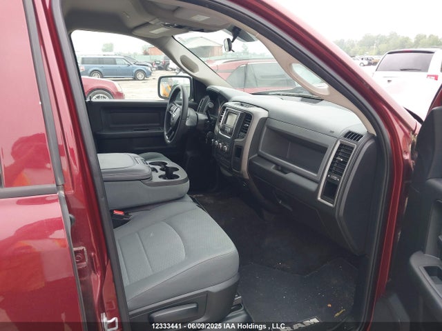 RAM 1500 2018 3C6RR7KT5JG158285 Image 5