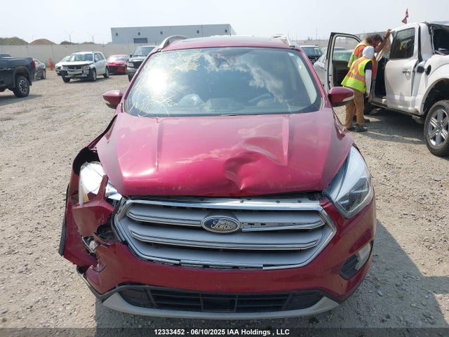 1FMCU9J97JUD52792 Ford 2018