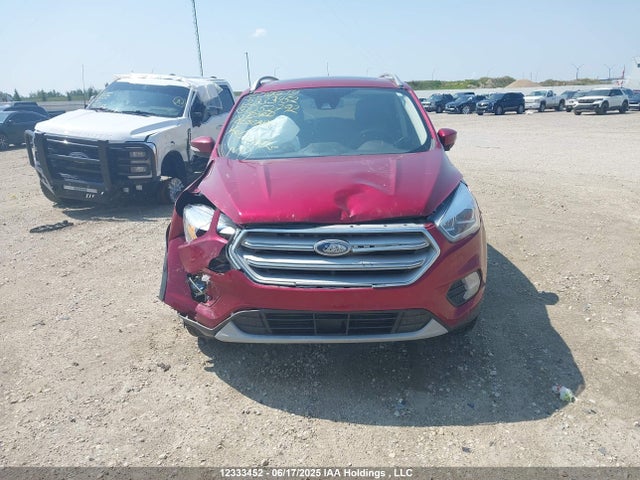 1FMCU9J97JUD52792 Ford 2018