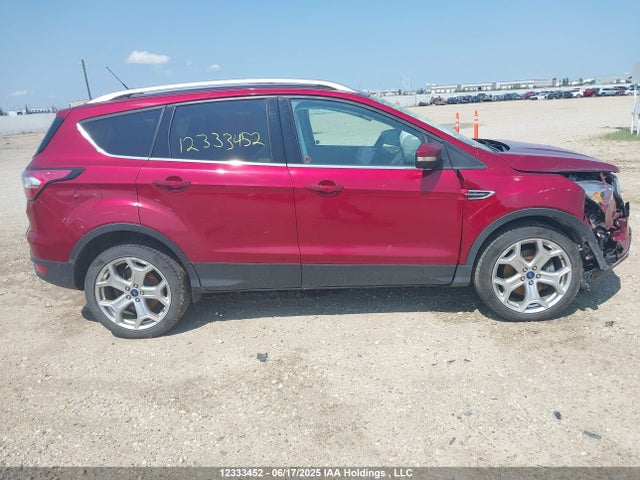 1FMCU9J97JUD52792 Ford 2018