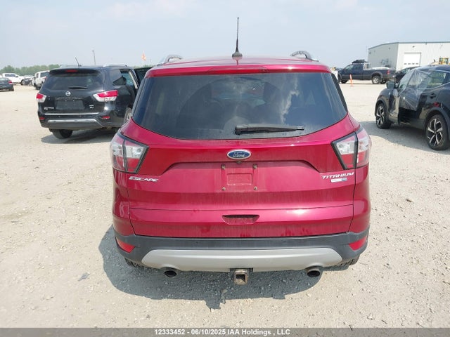 1FMCU9J97JUD52792 Ford 2018