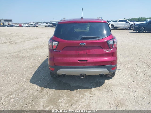 1FMCU9J97JUD52792 Ford 2018