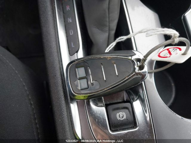 1G1ZD5ST3PF250767 Chevrolet lfv