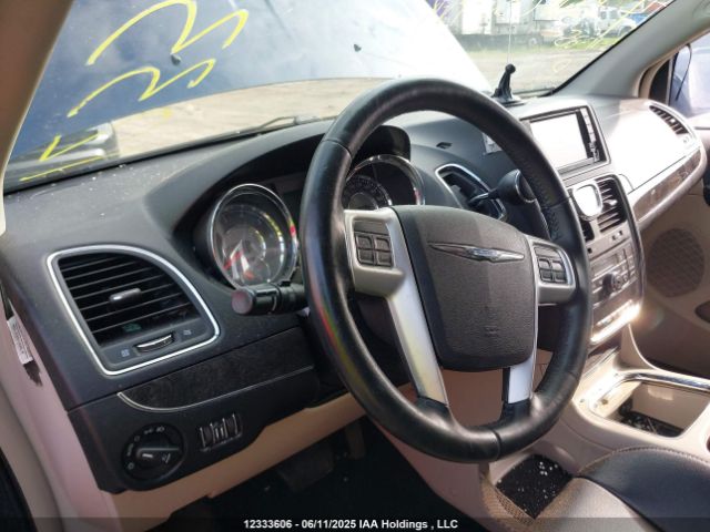 2C4RC1CG3ER299770 Chrysler Town and Country