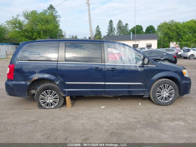 2C4RC1CG3ER299770 Chrysler Town and Country
