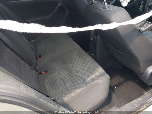 3VWD67AJ6GM267535 Volkswagen 2016