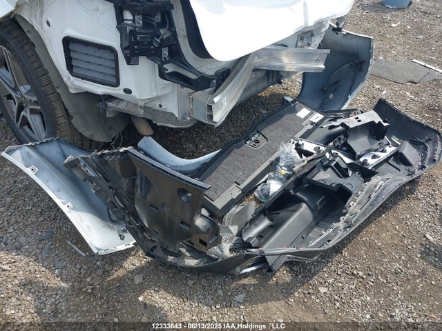 4JGFB4KE6NA753548 Mercedes-Benz m264