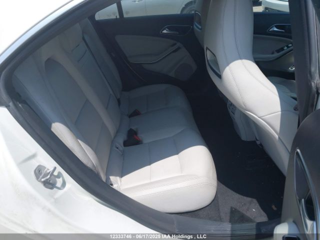 WDDSJ4EB8FN274815 Mercedes-Benz CLA-Class
