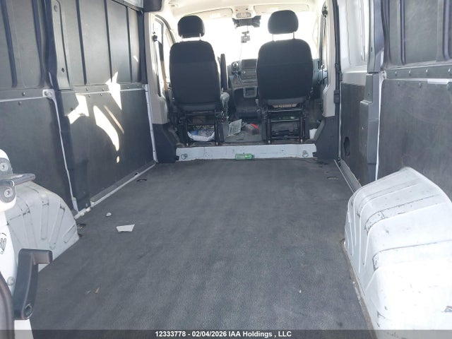 3C6LRVCG1NE121909 RAM Promaster 2500 High Roof 136 In. Wb