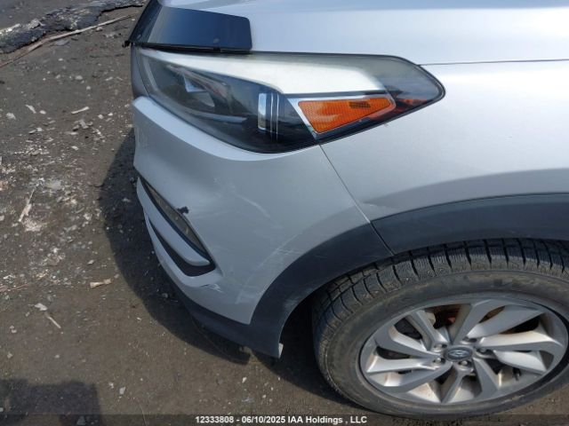 KM8J33A49GU091752 Hyundai Tucson