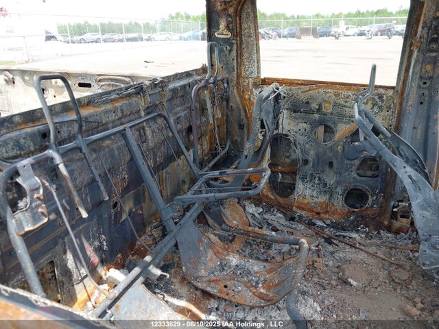 1N6AA1E52HN533216 Nissan Titan Sv/sl/pro-4x/plat Res
