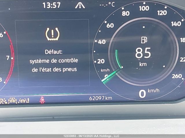 3VV4B7AX8NM048710 Volkswagen Tiguan