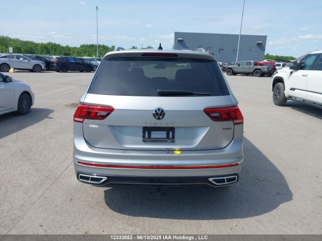 3VV4B7AX8NM048710 Volkswagen Tiguan
