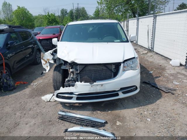 2C4RC1BG5FR501785 Chrysler Town and Country