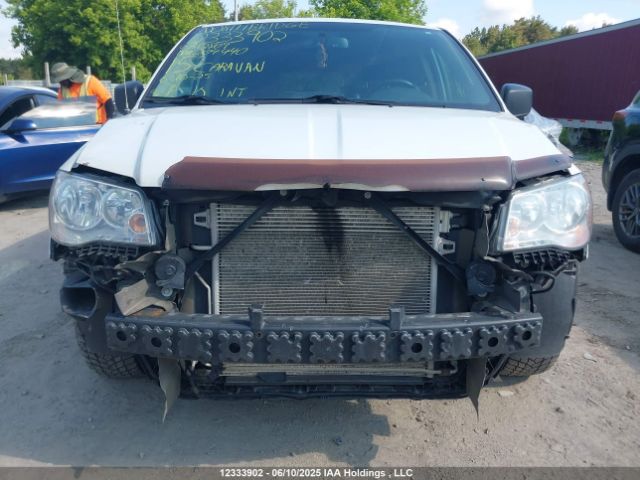 2C4RDGBG0FR612809 Dodge Grand Caravan Se/sxt