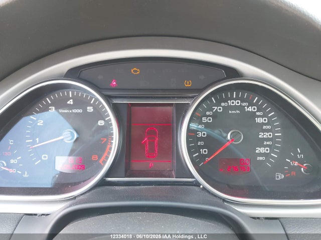 2010 Audi Q7 Premium მანქანა იყიდება აუქციონზე, vin: WA1JYCFE0AD002174, აუქციონის ნომერი: 12334018