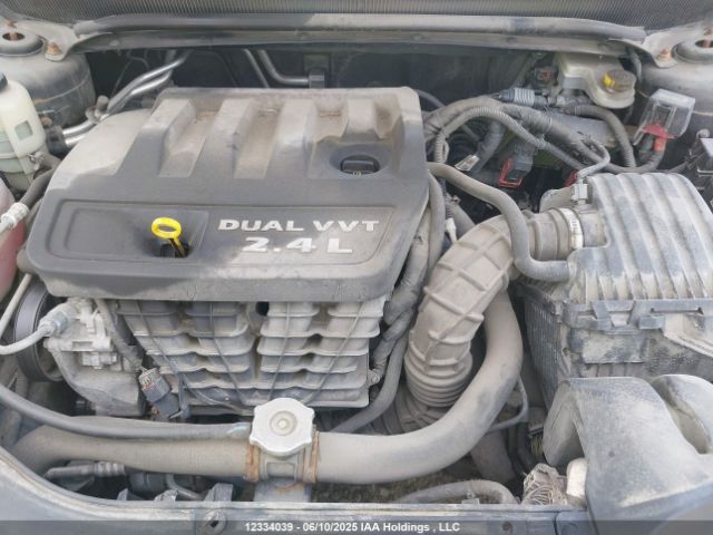 1C3CCBAB4EN231725 Chrysler 2014