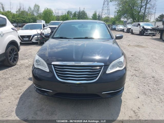 1C3CCBAB4EN231725 Chrysler 2014