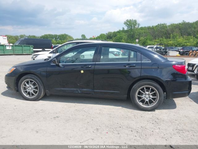 1C3CCBAB4EN231725 Chrysler 2014