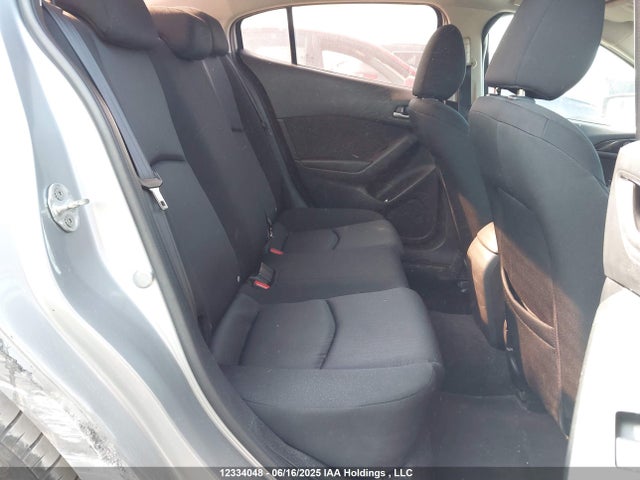 JM1BM1U74G1355929 Mazda pe