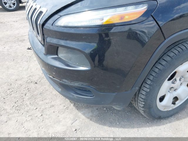 1C4PJMAS6FW680530 Jeep Cherokee