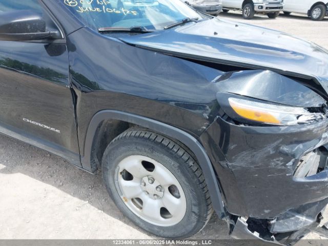 1C4PJMAS6FW680530 Jeep Cherokee