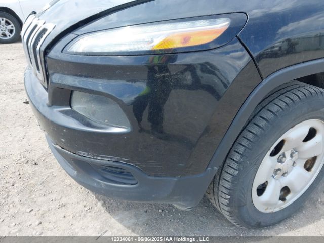 1C4PJMAS6FW680530 Jeep Cherokee