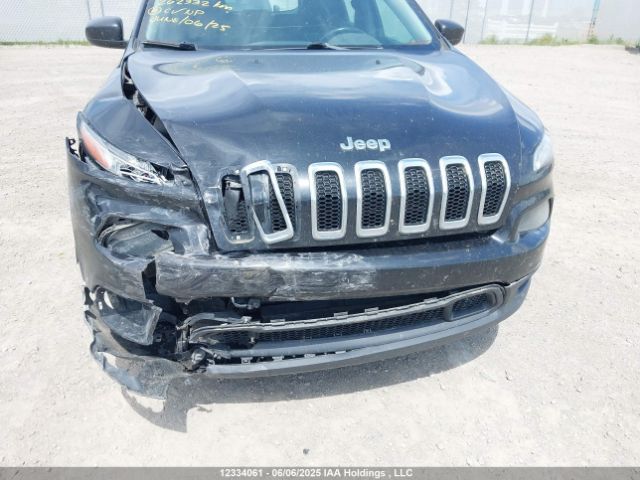 1C4PJMAS6FW680530 Jeep Cherokee