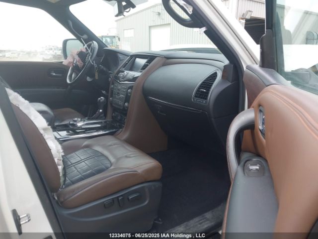JN8AY2NE7J9734651 Nissan 2018