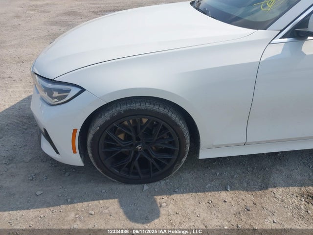 3MW5R7J05M8C03915 BMW 330i Xdrive