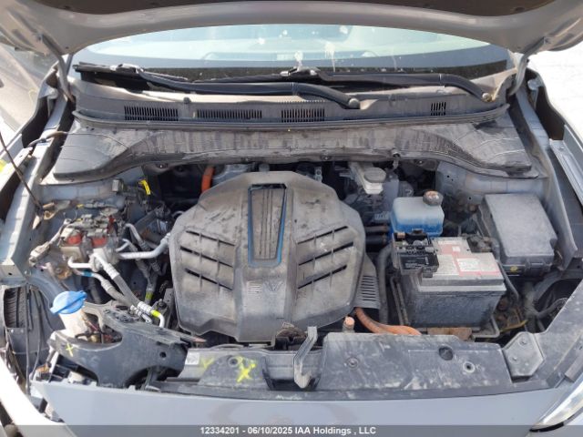 KM8K23AG2MU102927 Hyundai Kona Electric Preferred