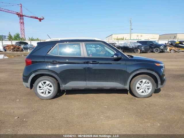 KMHRC8A38RU293332 Hyundai Venue Preferred