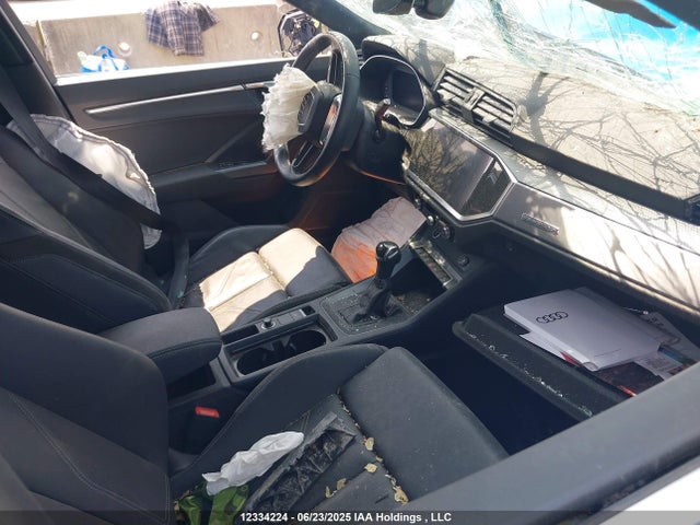 WA1EECF33M1064277 Audi 45 tfsi 2.0t
