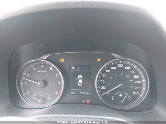 KMHD84LFXHU219887 Hyundai Elantra