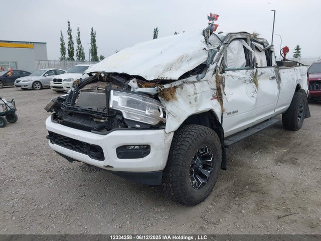 RAM 3500 2023 3C63R3HL2PG579962 Image 2